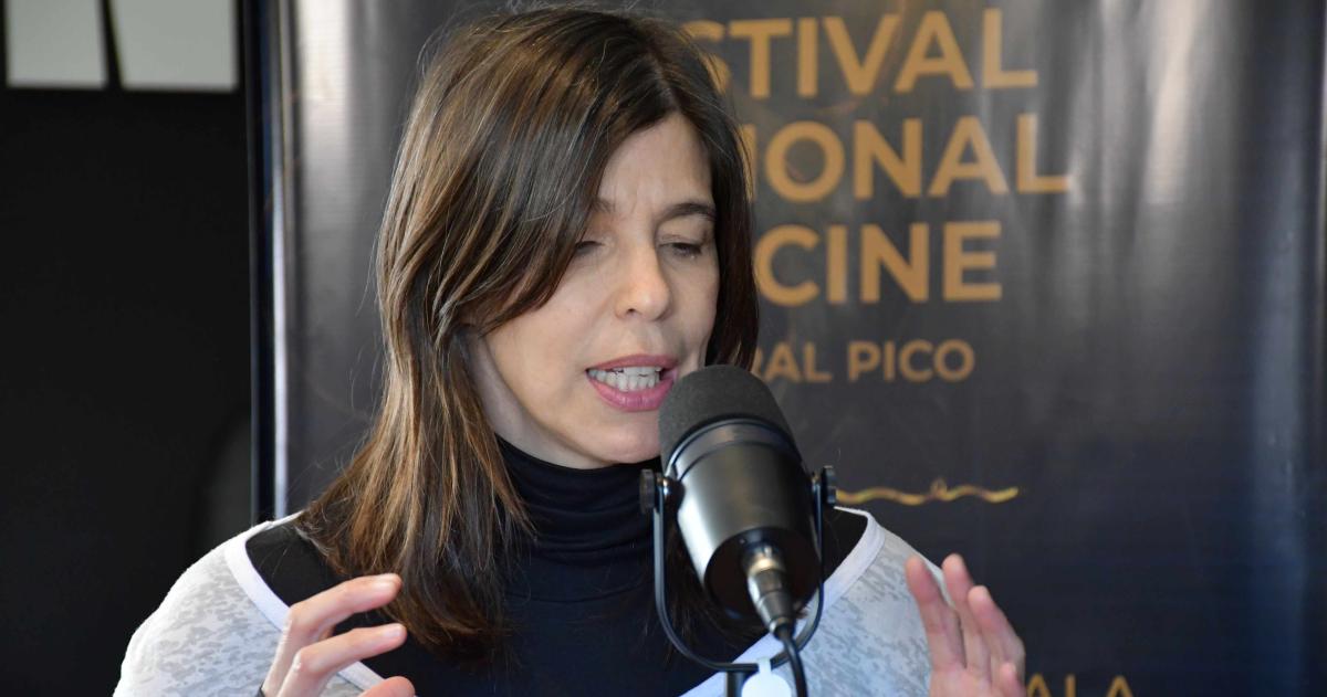 Bassi presentó una obra nacida de su propia experiencia familiar