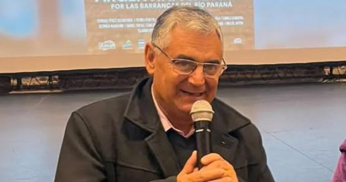  Luciano Orellano
