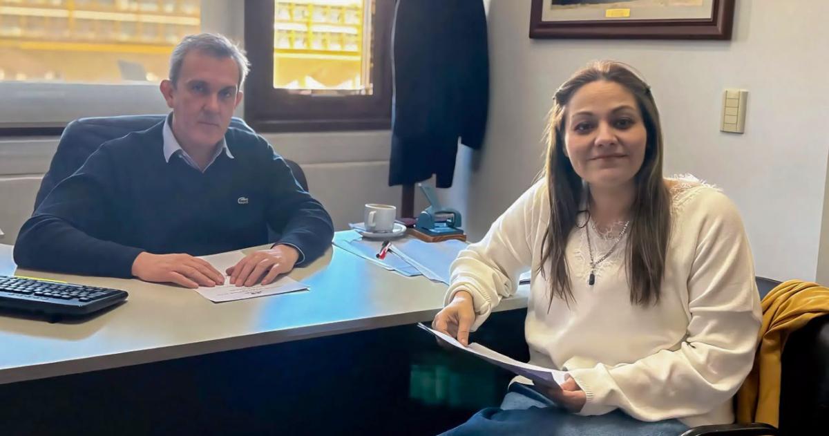 Poli Altolaguirre y Gisella Cuadrado del bloque de la UCR