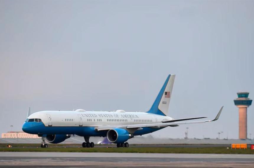 El Boeing C-32A de la Fuerza Aérea estadounidense combina la plataforma del 757-200 con comunicaciones protegidas gran autonomía y sistemas defensivos para trasladar a las m�ximas autoridades del país