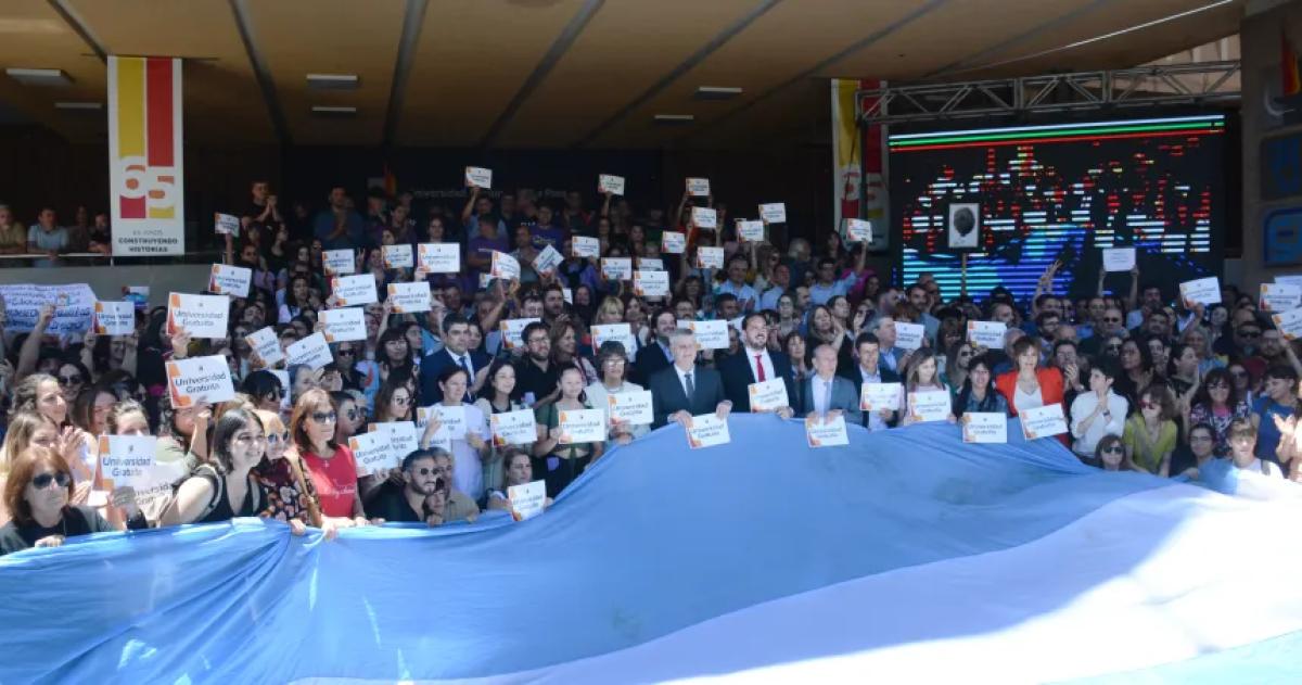 Una de las actividades en defensa de la Universidad P�blica que se hizo en los �ltimos años