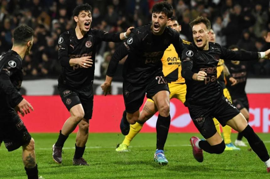 El Calamar recibió el gol en el final y terminó igualando con Coquimbo en la ida de los octavos de la Libertadores