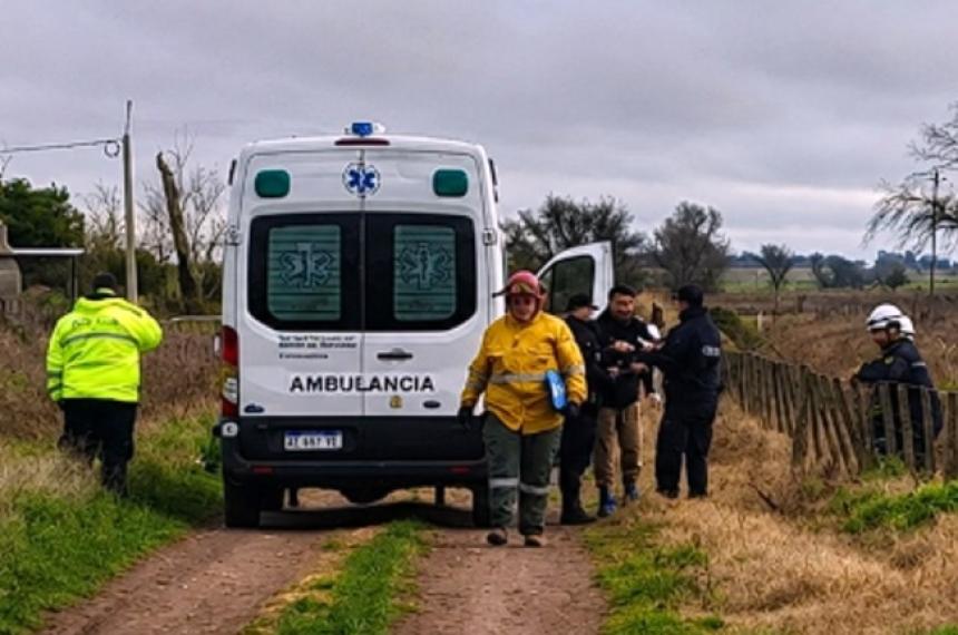 Personal policial y de bomberos trabajaron en la b�squeda del hombre