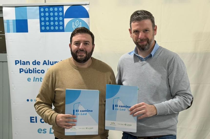 El intendente Elio Calzado y el secretario de Energía y Minería Matías Toso