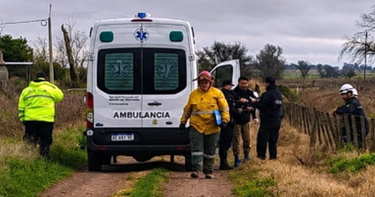 Personal policial y de bomberos trabajaron en la b�squeda del hombre