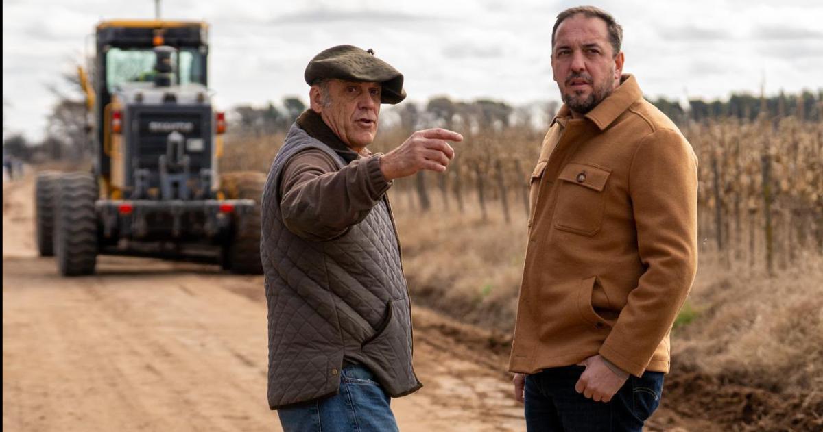 La foto trasciende la mera agenda técnica del jefe comunal santarroseño
