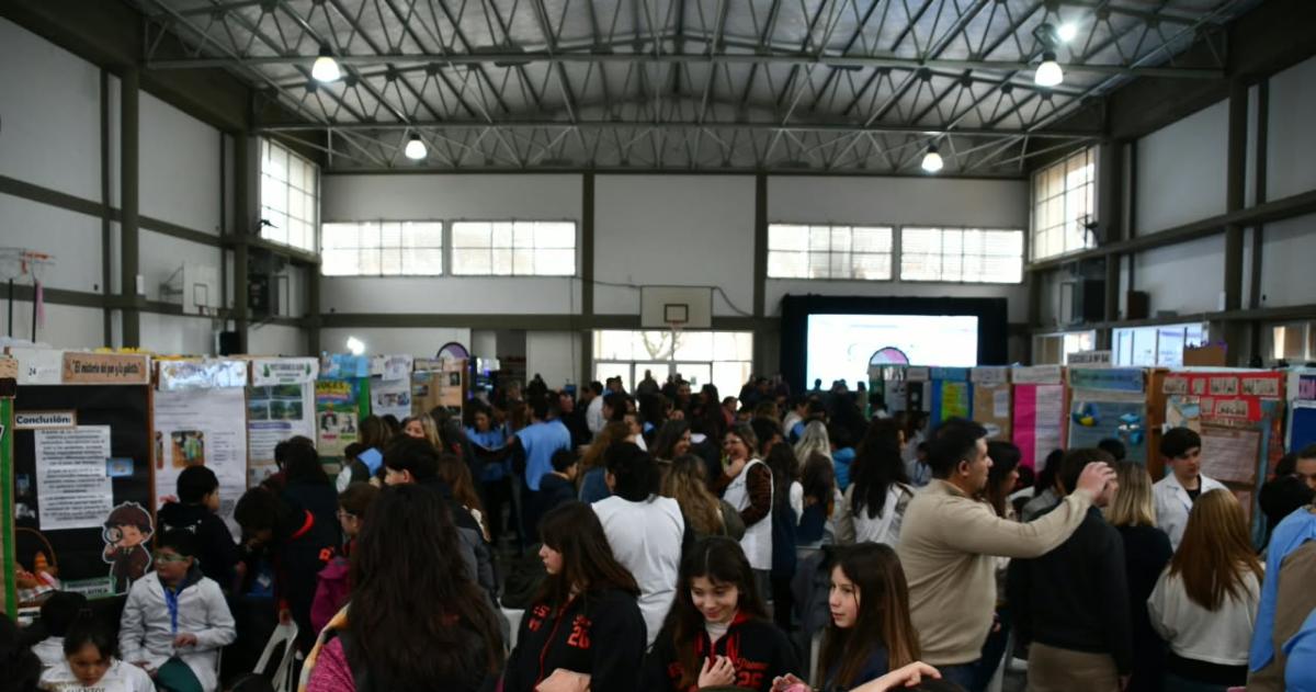 La apertura de la instancia provincial se realizó en el Colegio Rep�blica del Salvador de General Pico
