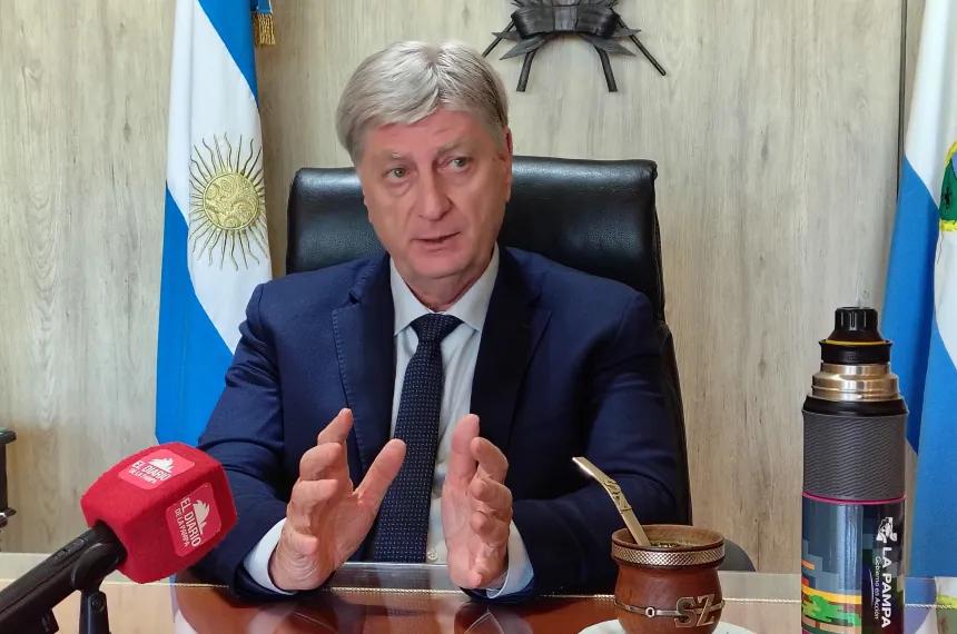 El gobernador Sergio Ziliotto estuvo en la cumbre de los popes del PJ