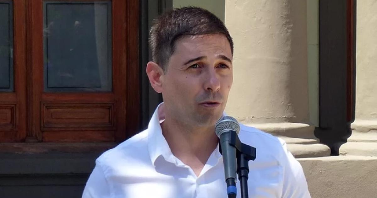 Hern�n Viano intendente de Rancul defendió la decisión tomada