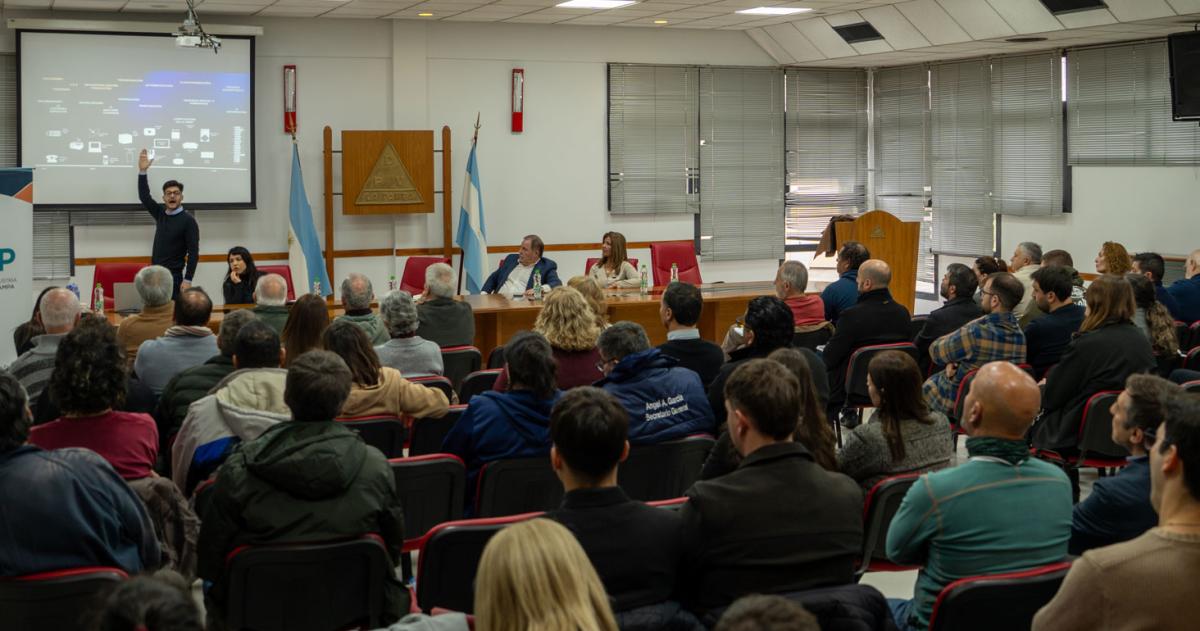 La jornada se realizó en el auditorio de Vialidad Provincial