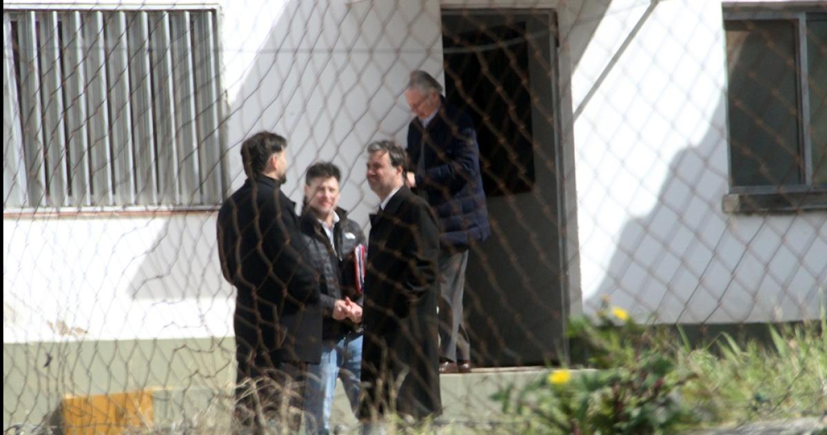 Los accionistas minoritarios encabezados por su el exdueño de la planta se retiraron de la Asambea
