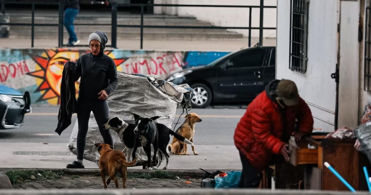 Radiografía de la pobreza: qué tipo de trabajadores quedaron expuestos y qué proyectan los analistas