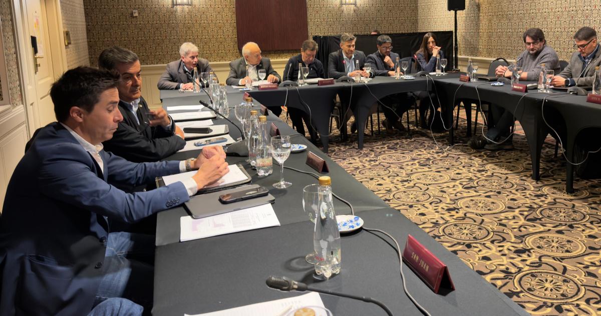 El ministro Alfredo Intronati fue parte de la reunión del CIMOP