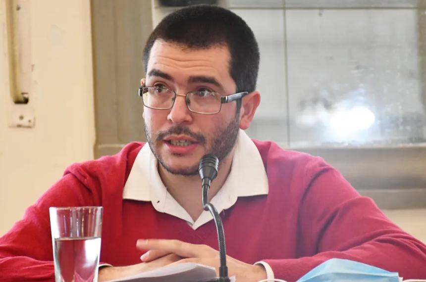El concejal Diego Camargo advirtió que la Municipalidad de Santa Rosa aplica varios precios en un valor creado para unificar el cobro de tasas y multas