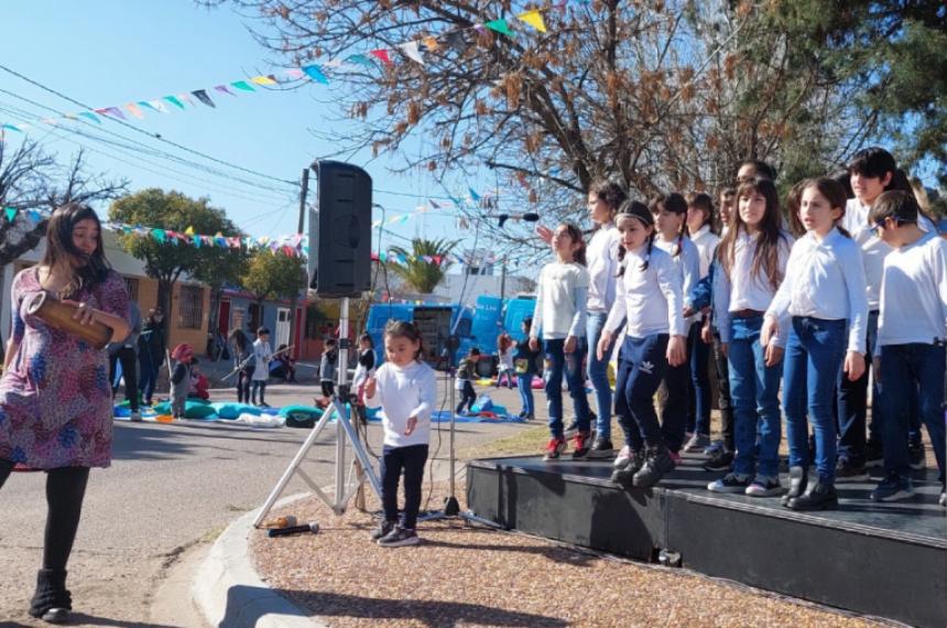 Convocan a niño y niñas