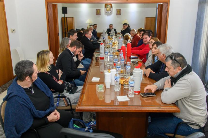 El encuentro encabezado por el gobernador Sergio Ziliotto