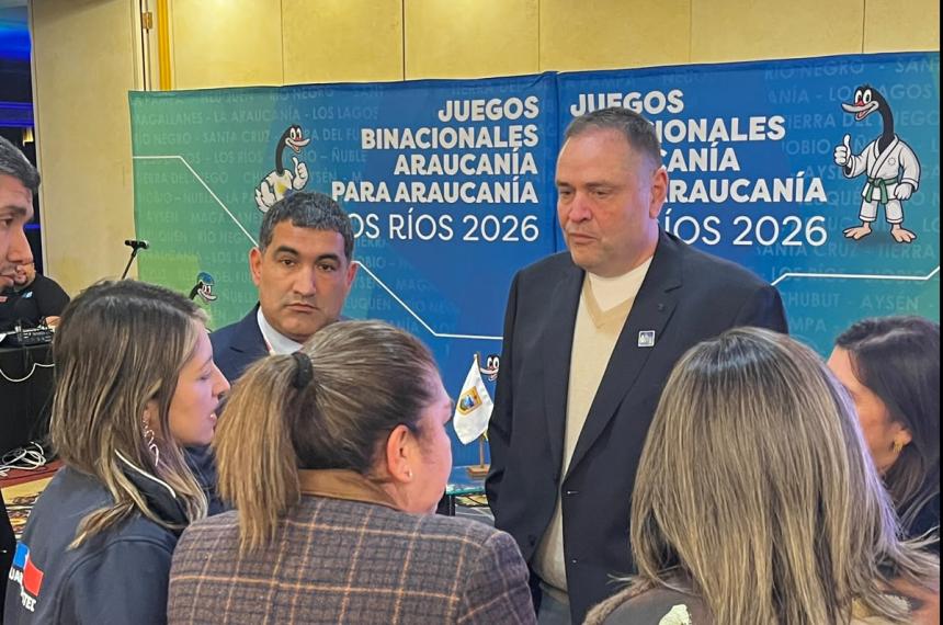 Almudévar en el lanzamiento de las competencias binacionales
