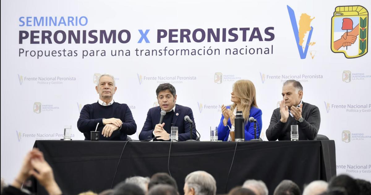 Kicillof abrió el seminario Peronismo x Peronistas con críticas a Milei en La Plata