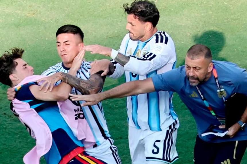 FIFA castigó a la Selección Argentina