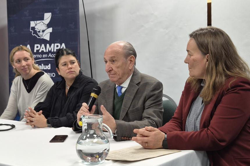 El ministro de Salud Mario Kohan encabezó el encuentro