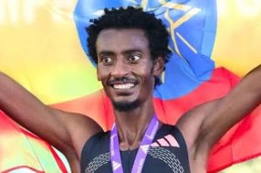 Yomif Kejelcha tras la gesta en Buenos Aires