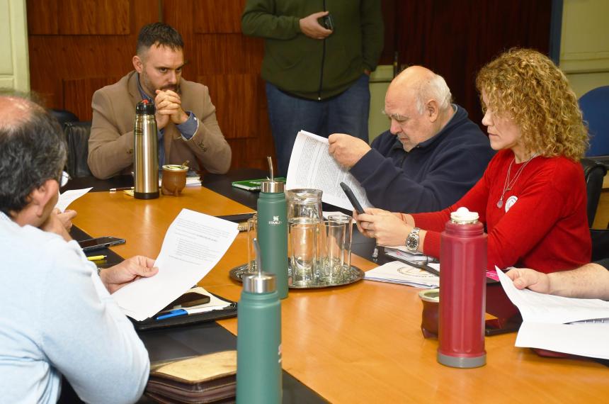 Los gremios estatales esperan una mejora en la oferta del Gobierno provincial