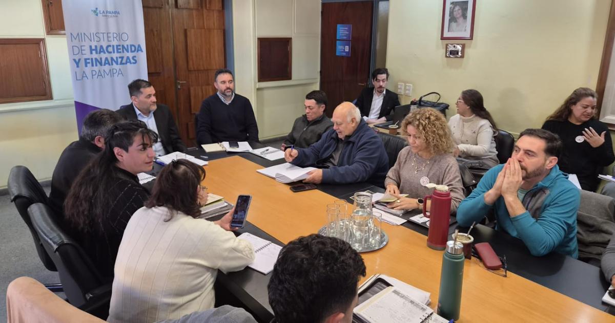  La negociación pasó a un cuarto intermedio hasta este lunes