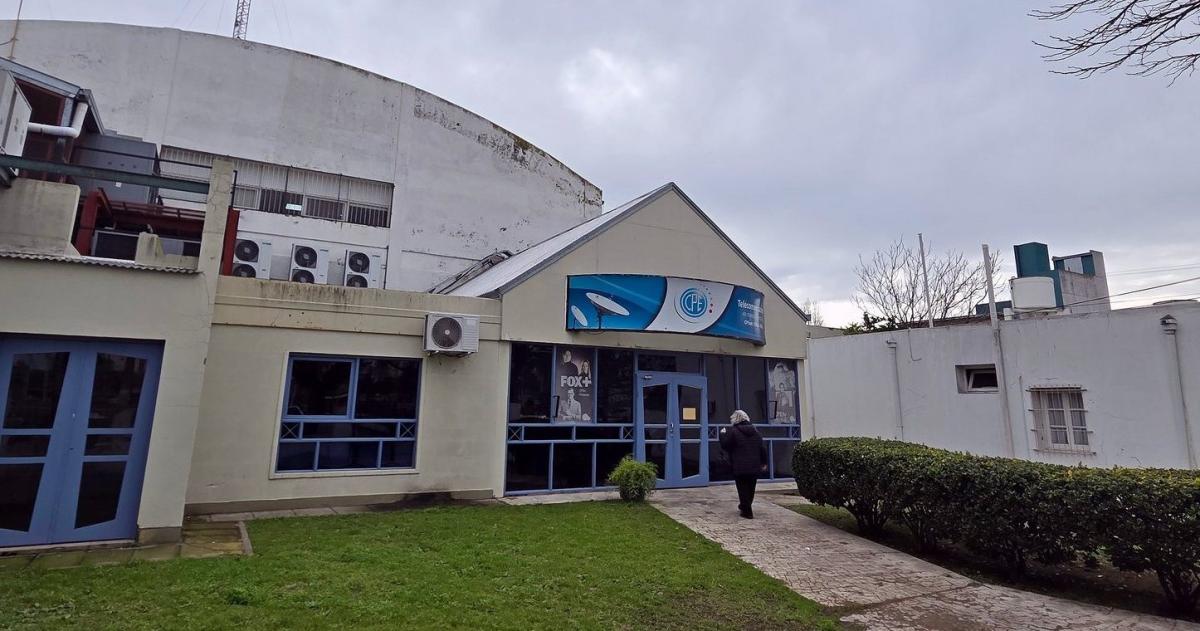 CEPTel inició la ampliación de su edificio