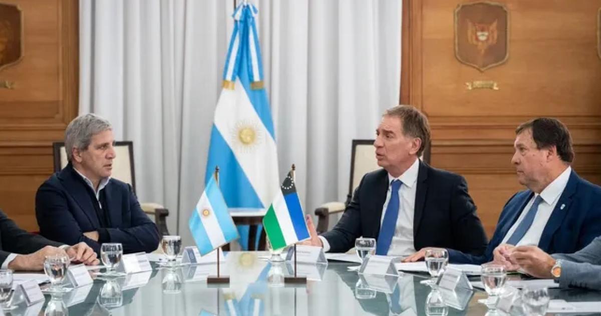  La reunión en la Casa Rosada incluyó la presencia de funcionarios nacionales y provinciales