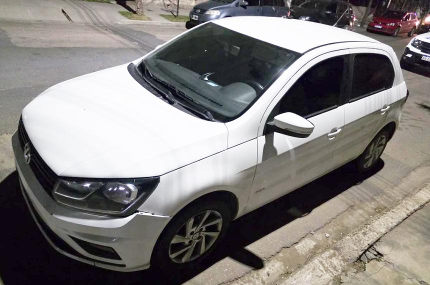 El Gol Trend secuestrado por la Policía Buscó evadir un control policial pero lo atraparon