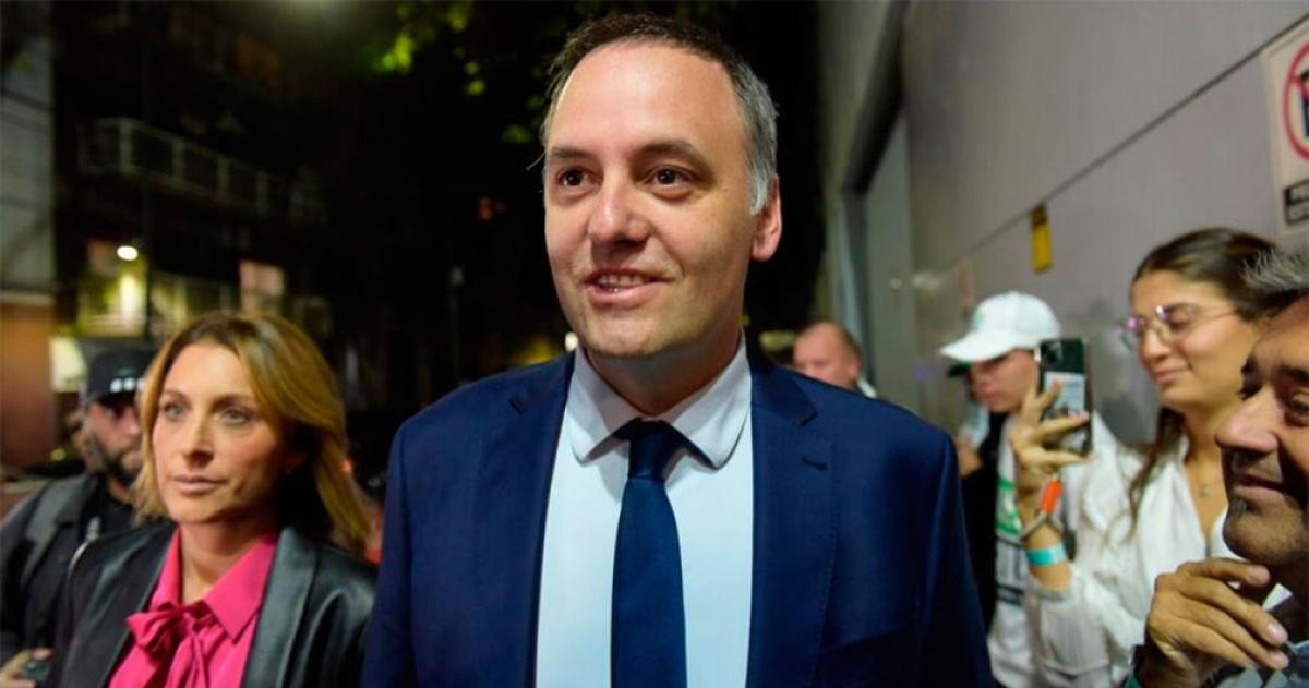 Manuel Adorni consiguió una prórroga de 15 días h�biles para responder el requerimiento fiscal y justificar las diferencias detectadas entre los ingresos gastos y movimientos patrimoniales de su familia