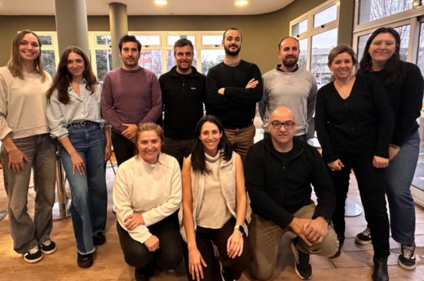 Est� en marcha el Programa de Adopción de Inteligencia Artificial Del diagnóstico a la acción