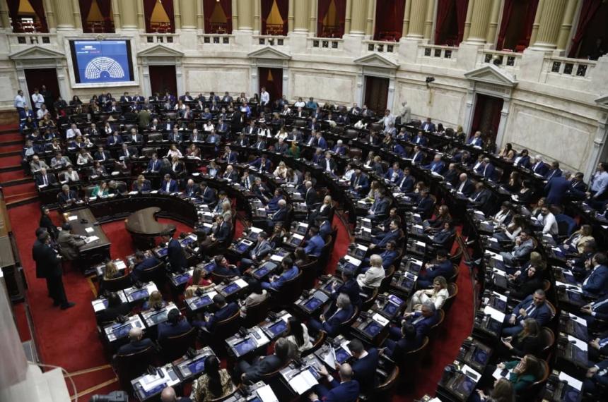 El gobierno logró quorum para debatir los proyectos de Reforma de la carta org�nica del BCRA e Inocencia Fiscal