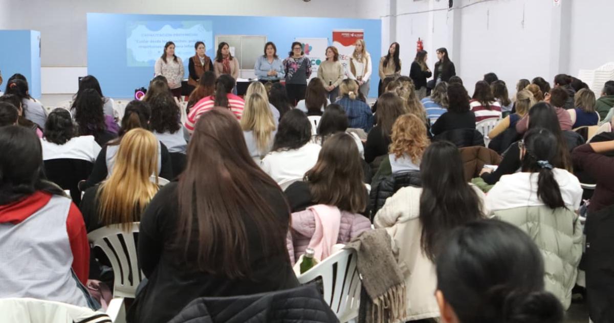 La capacitación est� destinada a coordinadores docentes y educadores