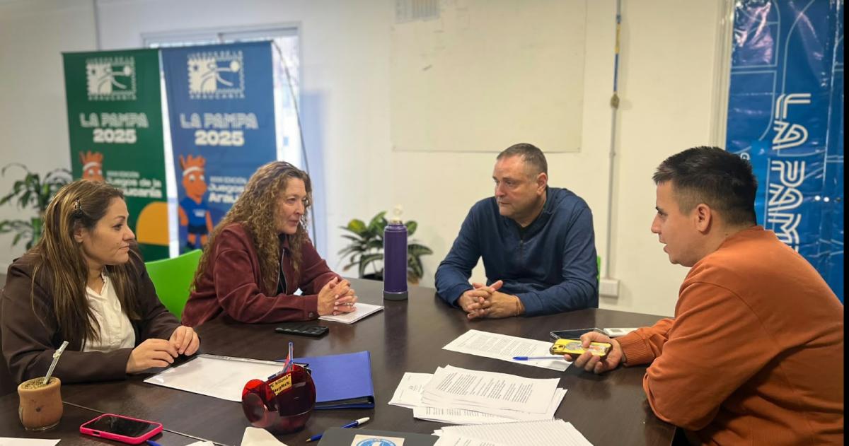 Las diputadas georde y Cuadrado se reunieron con el subsecretario Almudevar