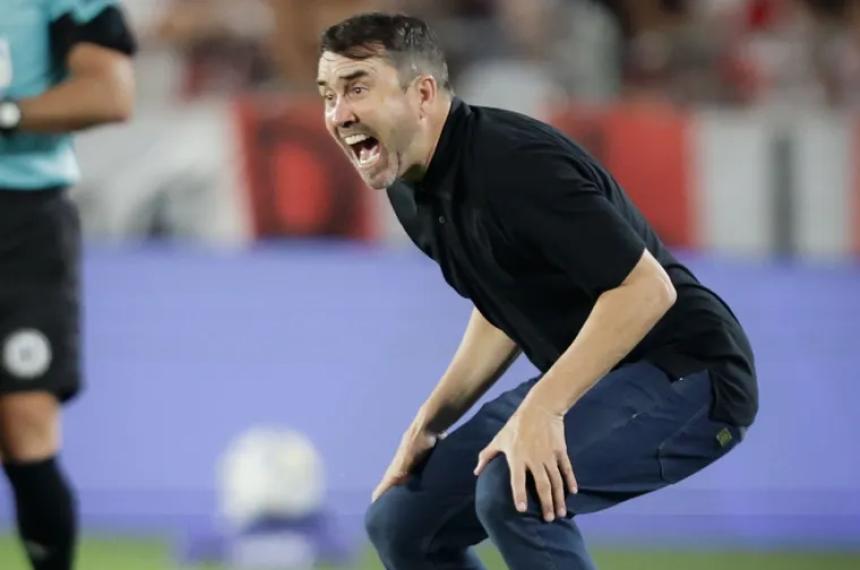 Tiene 14 partidos ganados 4 empatados y 9 derrotas