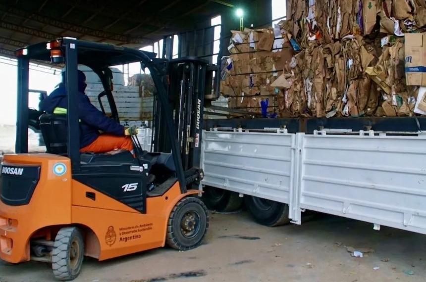 La tarea es llevada adelante por la Cooperativa Brote Popular en el Relleno Sanitario