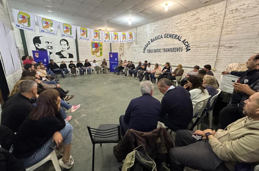 La sede de la Unidad B�sica local albergó una cumbre del PJ del Departamento Utrac�n