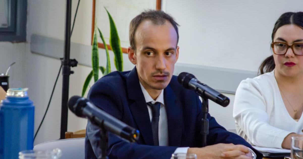 El funcionario judicial durante su visita a la Legislatura
