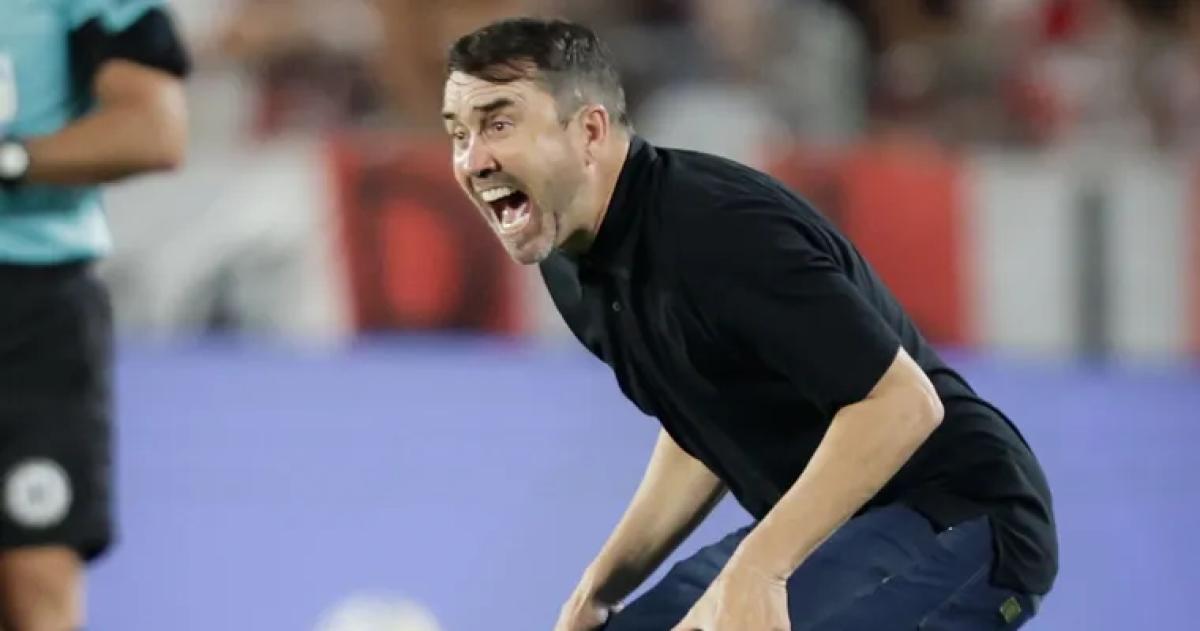Tiene 14 partidos ganados 4 empatados y 9 derrotas