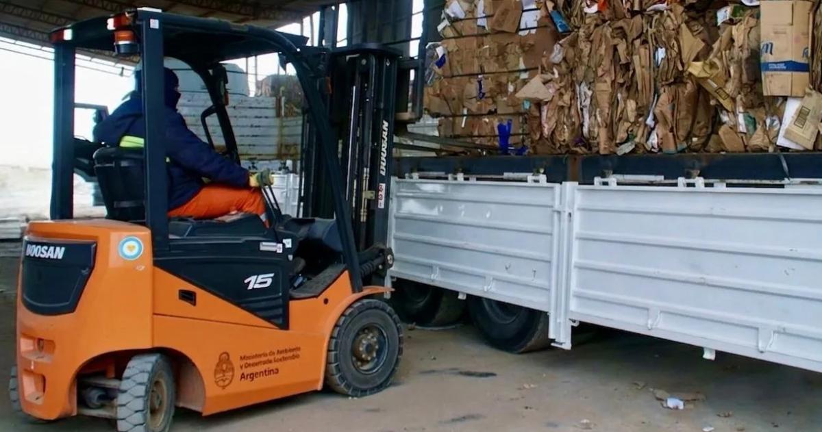 La tarea es llevada adelante por la Cooperativa Brote Popular en el Relleno Sanitario