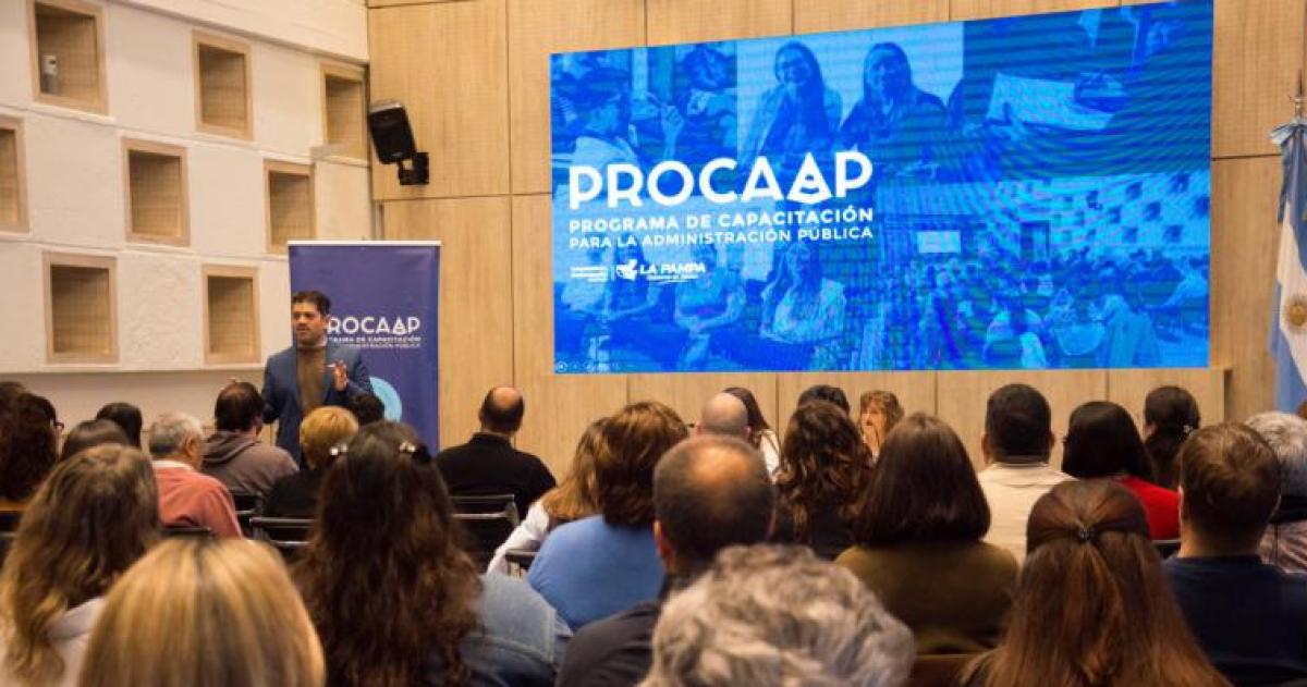 La capacitación se realizó en el Salón de Acuerdos de Casa de Gobierno