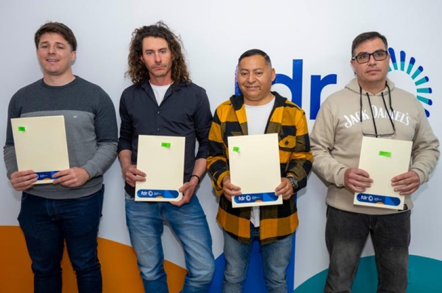 Cuatro emprendedores piquenses recibieron aportes económicos