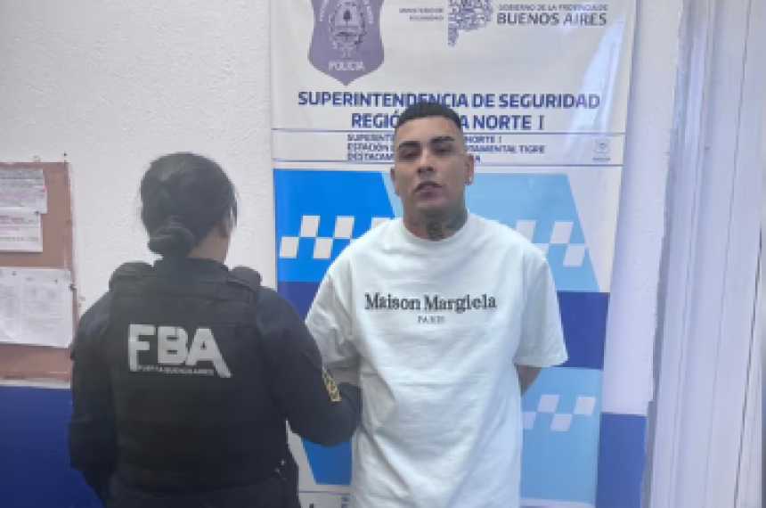 Callejero Fino es un famoso cantante de RKT