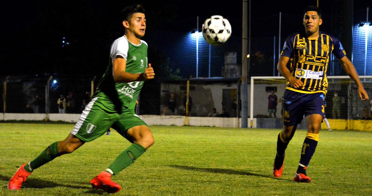 Fredes con la camiseta de Unión Deportiva Bernasconi allí dio el gran salto