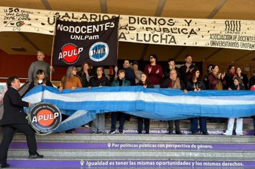 La UNLPam adhirió al plan de lucha de CONADU Histórica de las �ltimas semanas