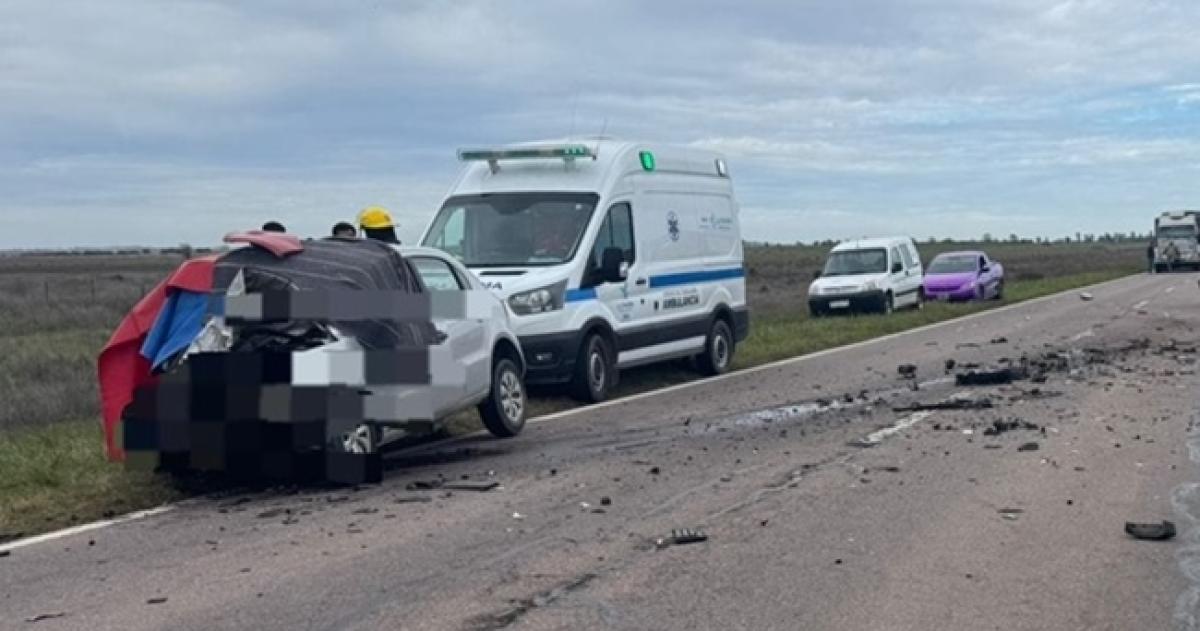 Uno de los automovilsitas murió en el acto