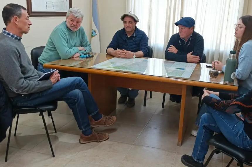 Durante el encuentro Juan se reunió con el presidente del EPRC Jorge Poletti