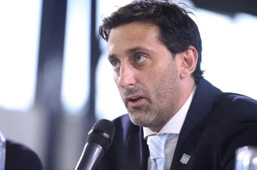 Diego Milito asumió la culpa por el presente de Racing
