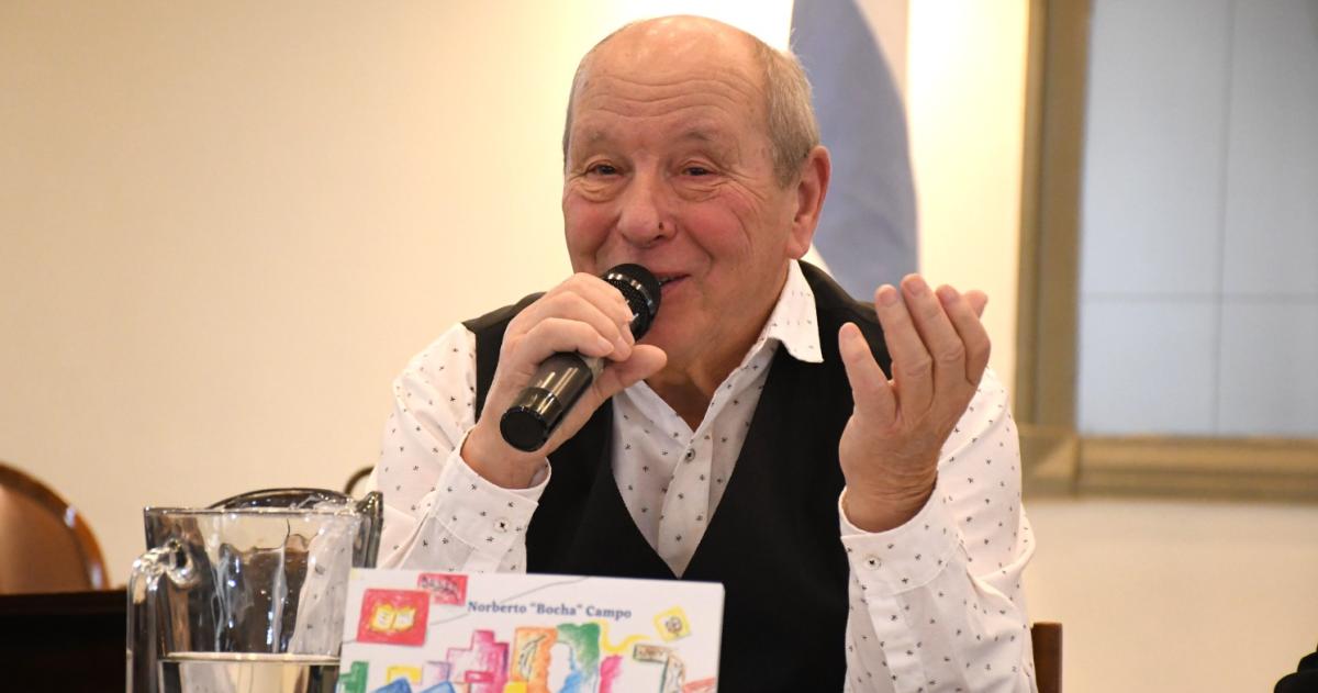 Norberto Teodoro Bocha Campos presentó su obra en el Concejo Deliberante